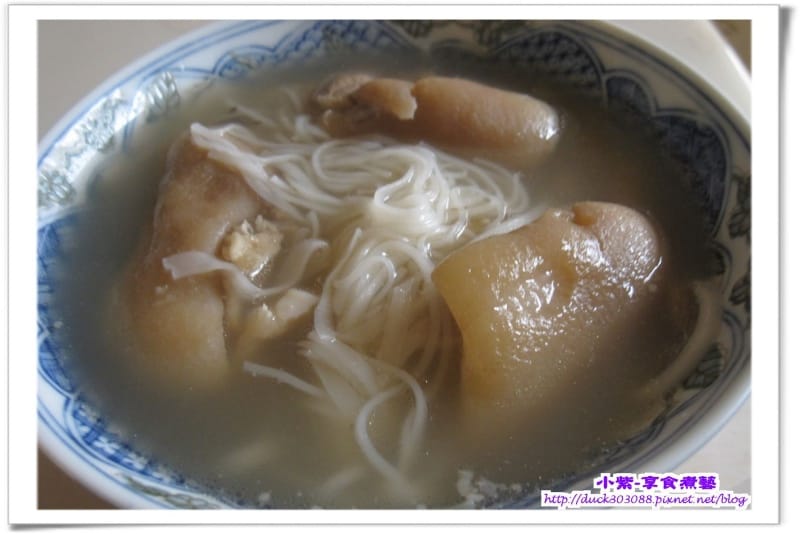 當歸黃耆豬腳麵線.jpg
