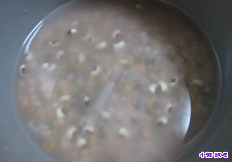 加水入電子鍋煮.jpg 加水入電子鍋煮.jpg