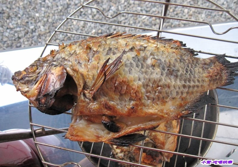 烤桶仔魚.jpg 烤桶仔魚.jpg