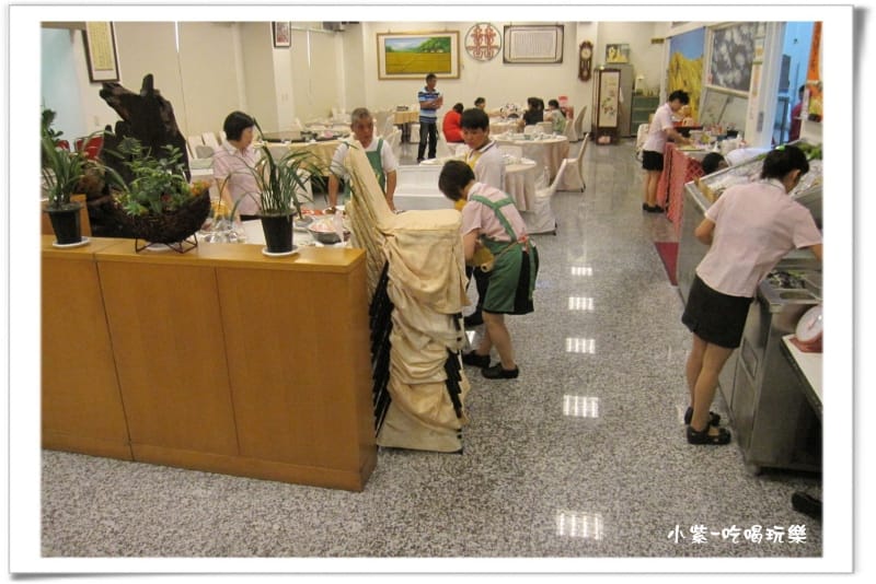1樓用餐環境.jpg 1樓用餐環境.jpg