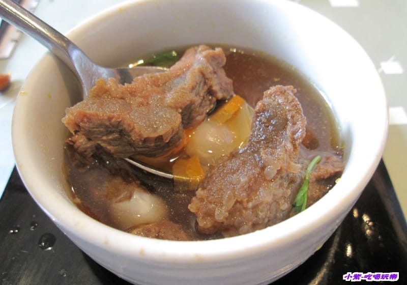 百合牛肉湯 (1).jpg 百合牛肉湯 (1).jpg