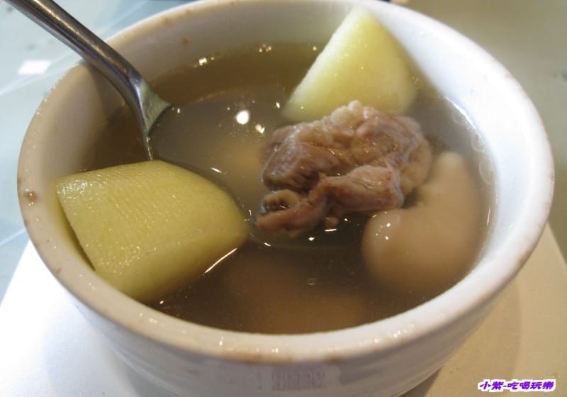 蘋香菱角清湯.jpg 蘋香菱角清湯.jpg