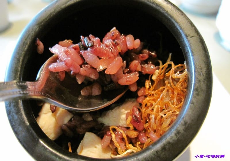 紫米雞肉炊飯.jpg 紫米雞肉炊飯.jpg