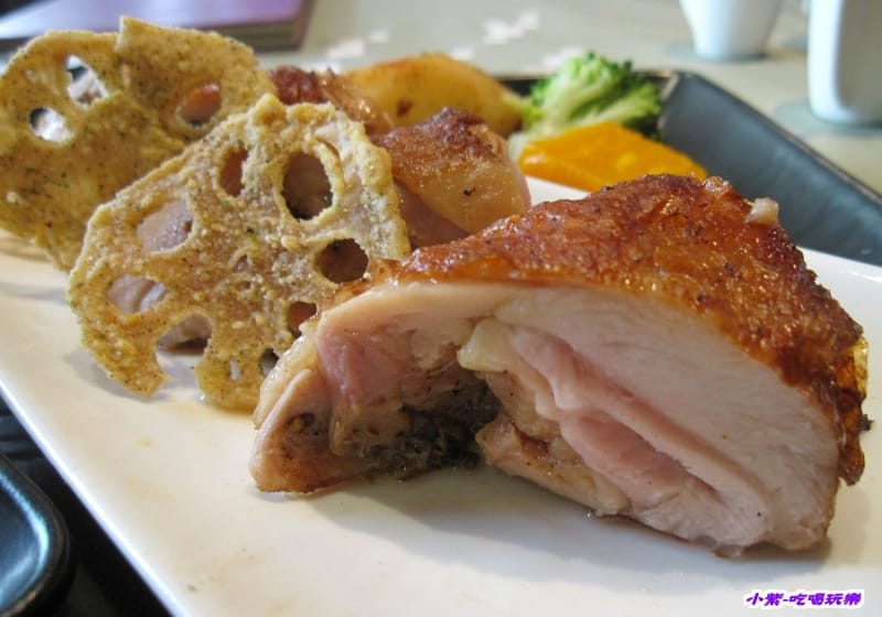 金黃藕片嫩雞 (2).jpg 金黃藕片嫩雞 (2).jpg