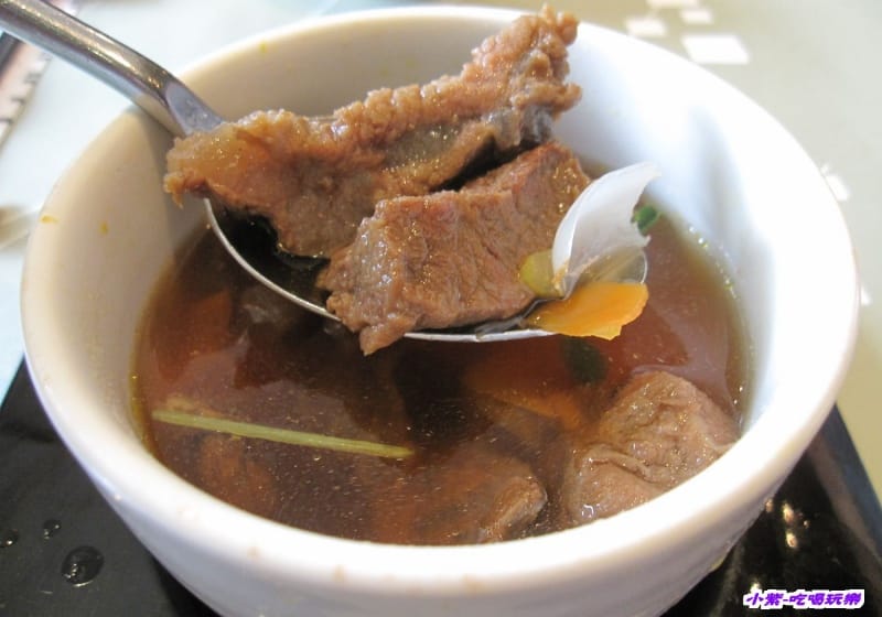 百合牛肉湯 (2).jpg 百合牛肉湯 (2).jpg