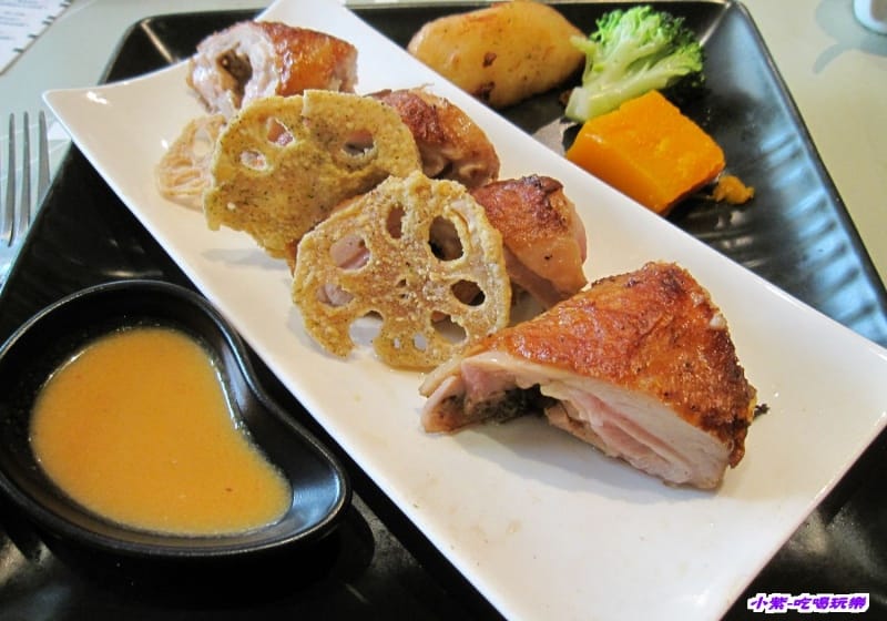 金黃藕片嫩雞 (3).jpg 金黃藕片嫩雞 (3).jpg