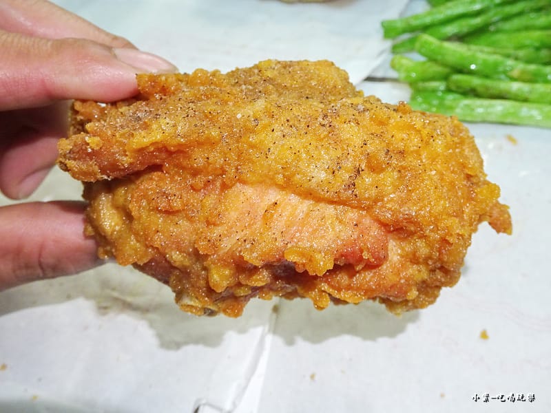 雞董炸雞-靜宜店22.jpg