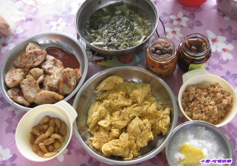 10.12早餐-清粥小菜.jpg
