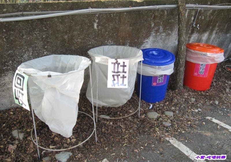 垃圾桶.jpg