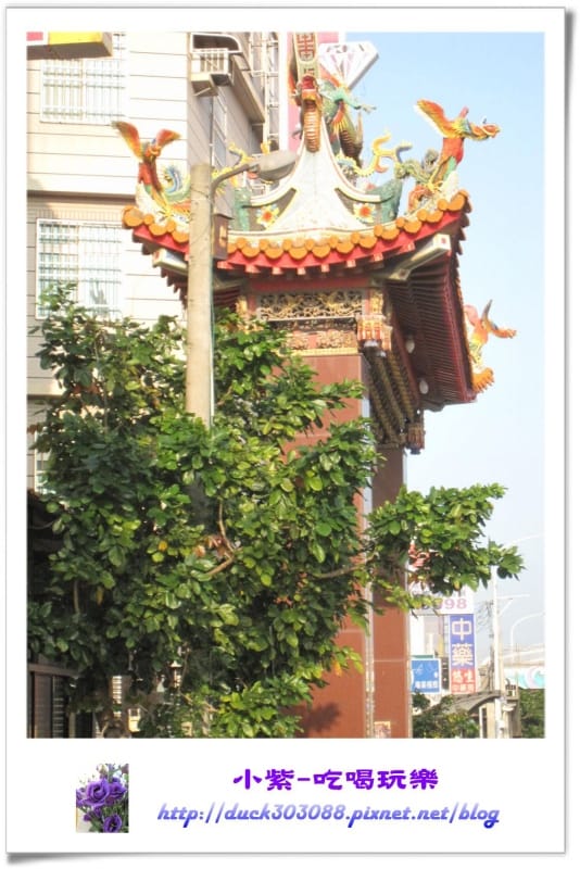 台灣大道浩天宮拱門.jpg