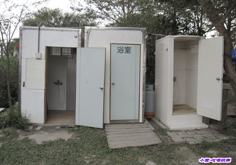 草皮區浴室3間 (1).jpg