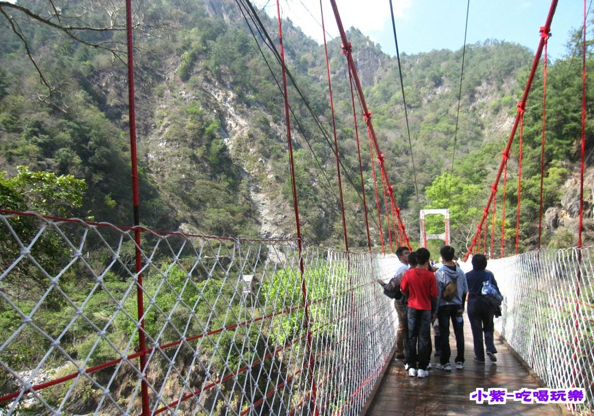 捎來吊橋.jpg