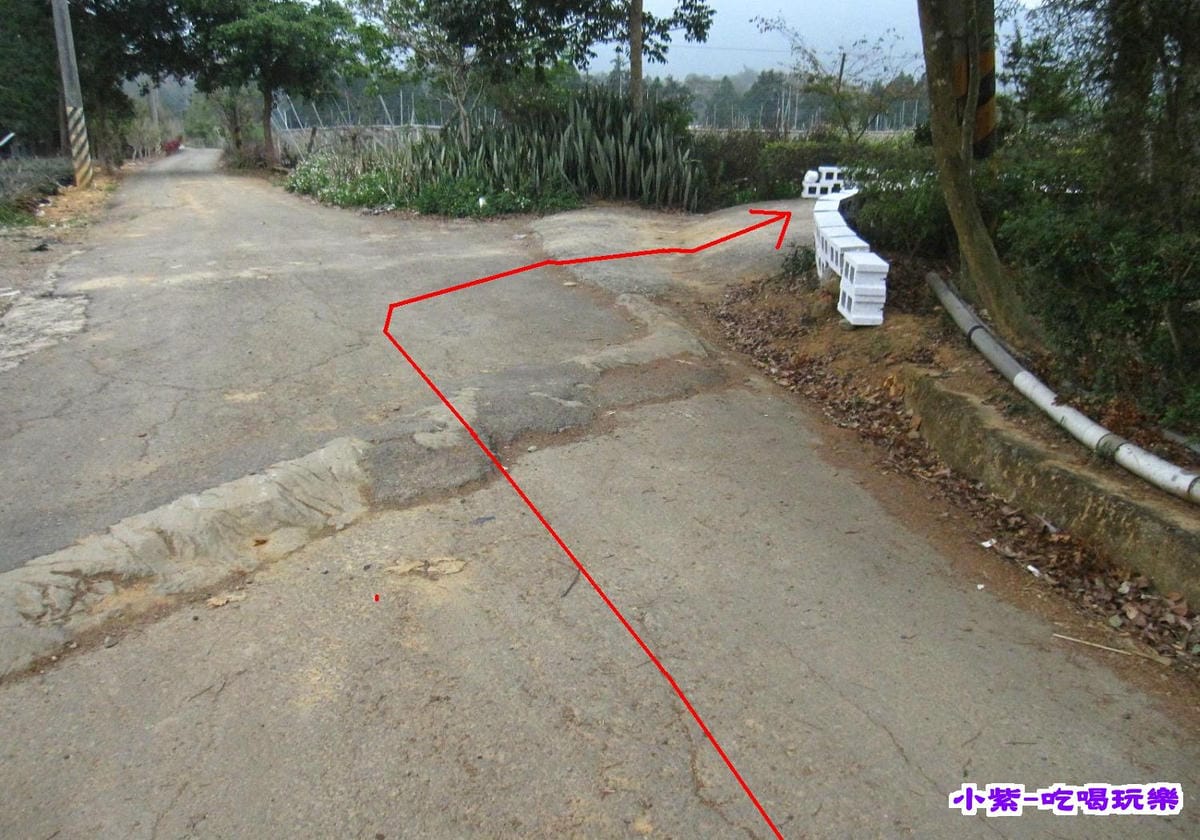 入口小心.jpg