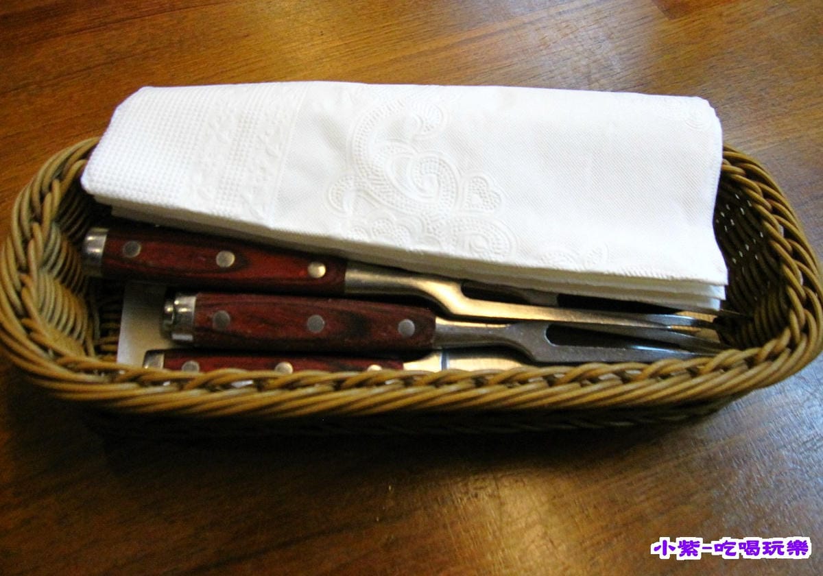 餐具 (1).jpg 餐具 (1).jpg