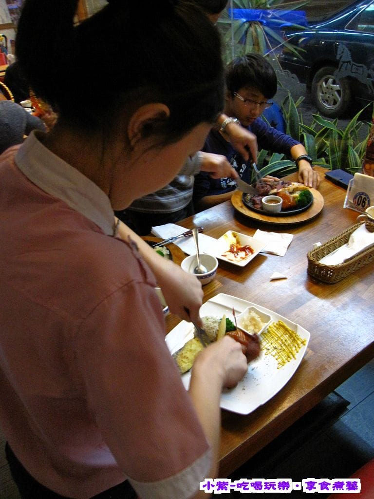 去骨.jpg 去骨.jpg