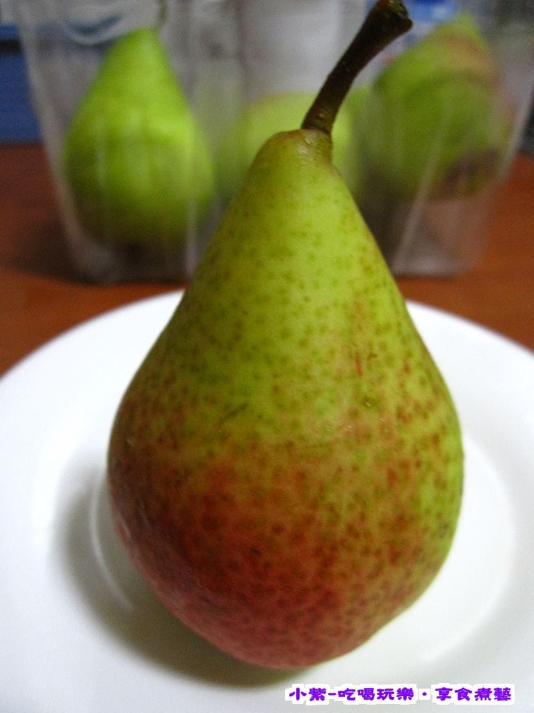 香梨 (2).jpg 香梨 (2).jpg