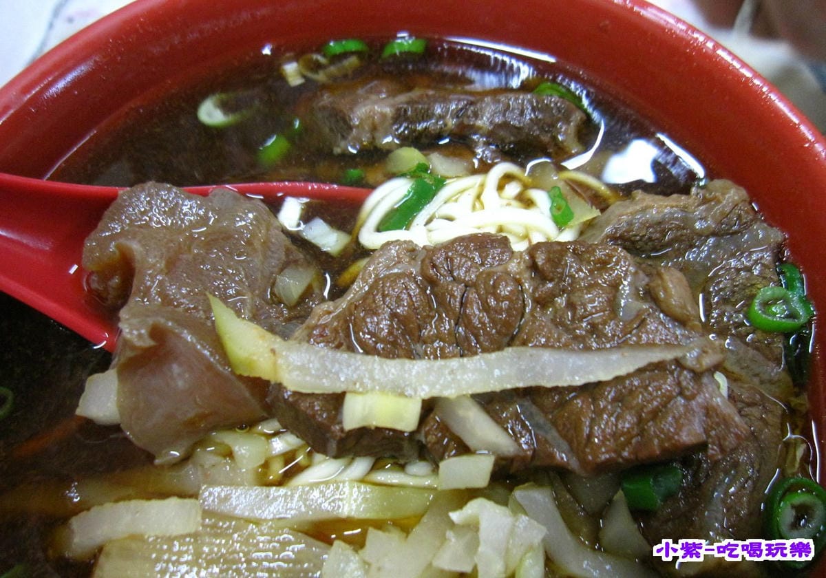 頂級牛肉麵 (2).jpg
