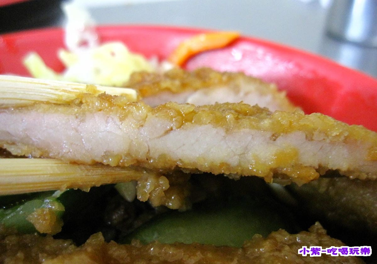 滷排骨飯70.jpg