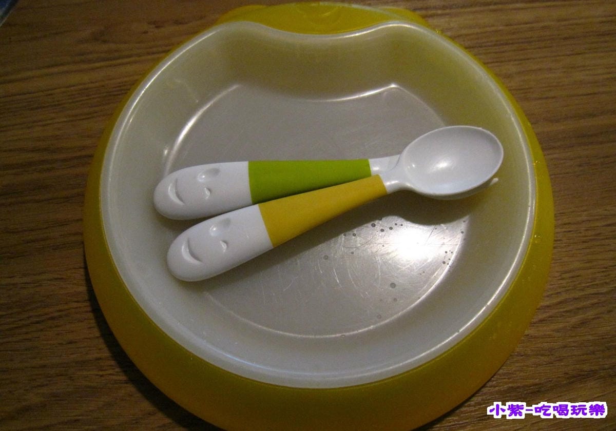 寶 寶餐具.jpg