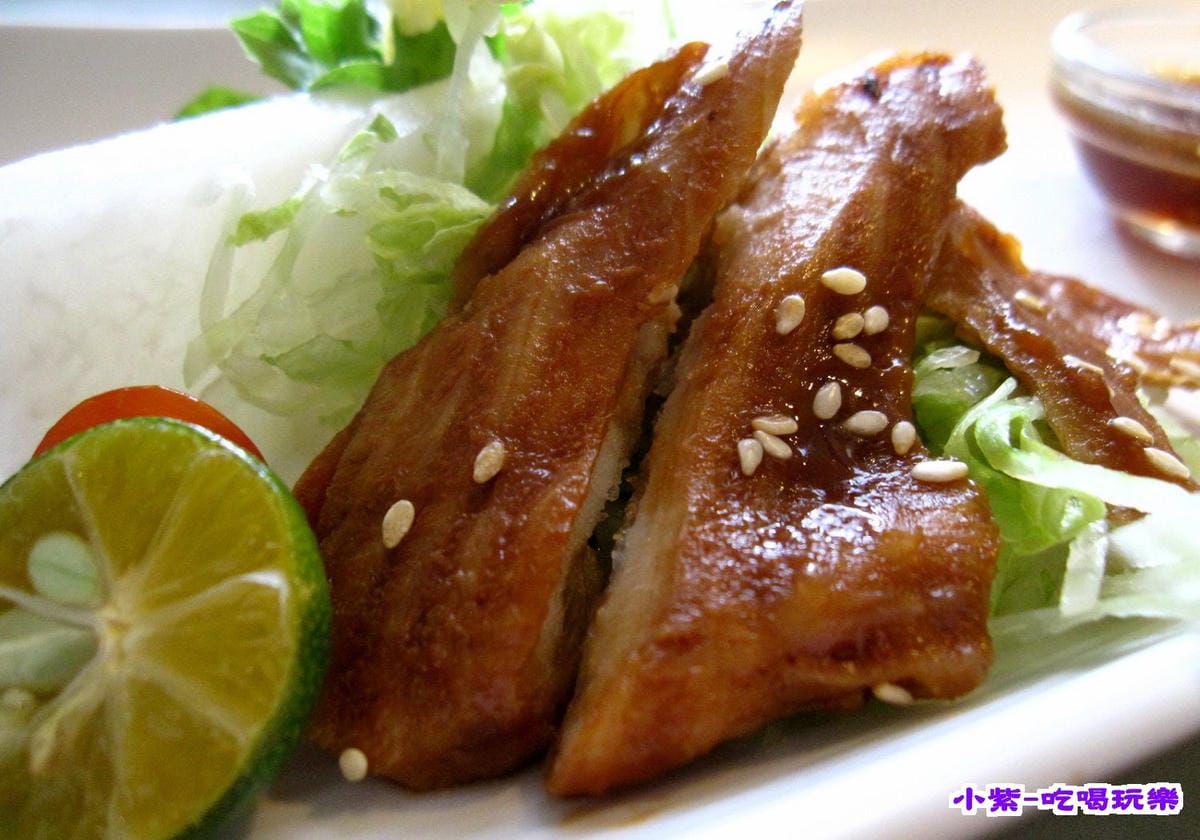 蒲燒鯛魚輕蔬沙拉 (2).jpg 蒲燒鯛魚輕蔬沙拉 (2).jpg
