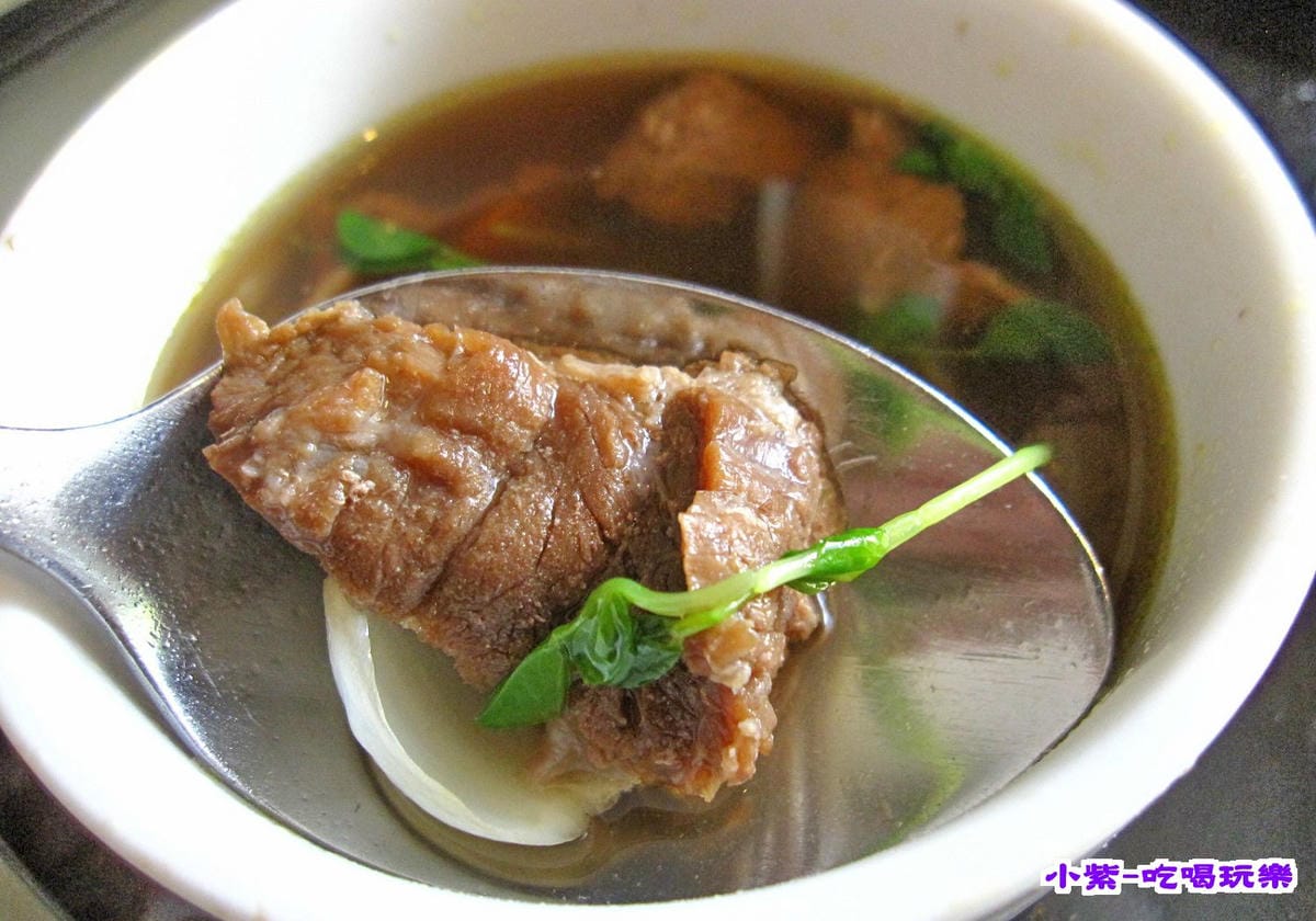 百合牛肉湯 (1).jpg 百合牛肉湯 (1).jpg