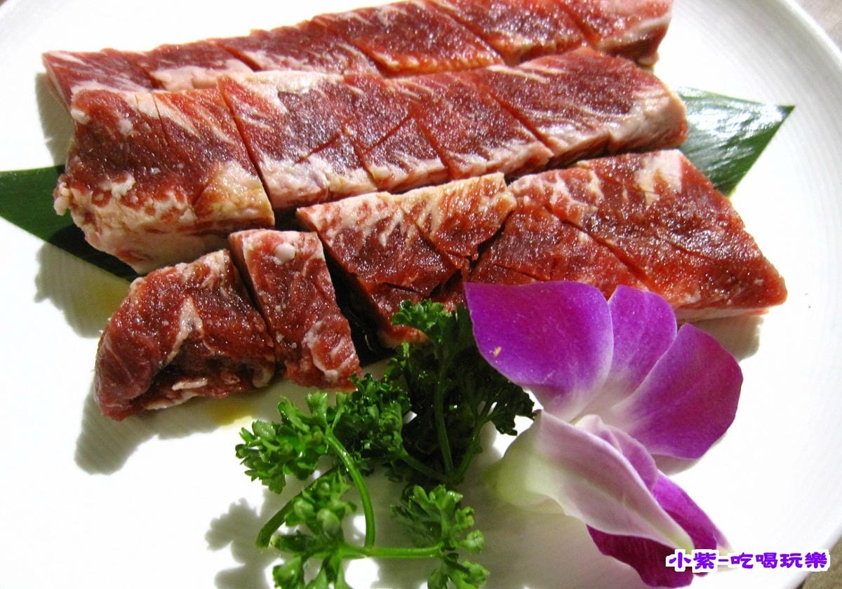 嫩香牛肋條.jpg 嫩香牛肋條.jpg