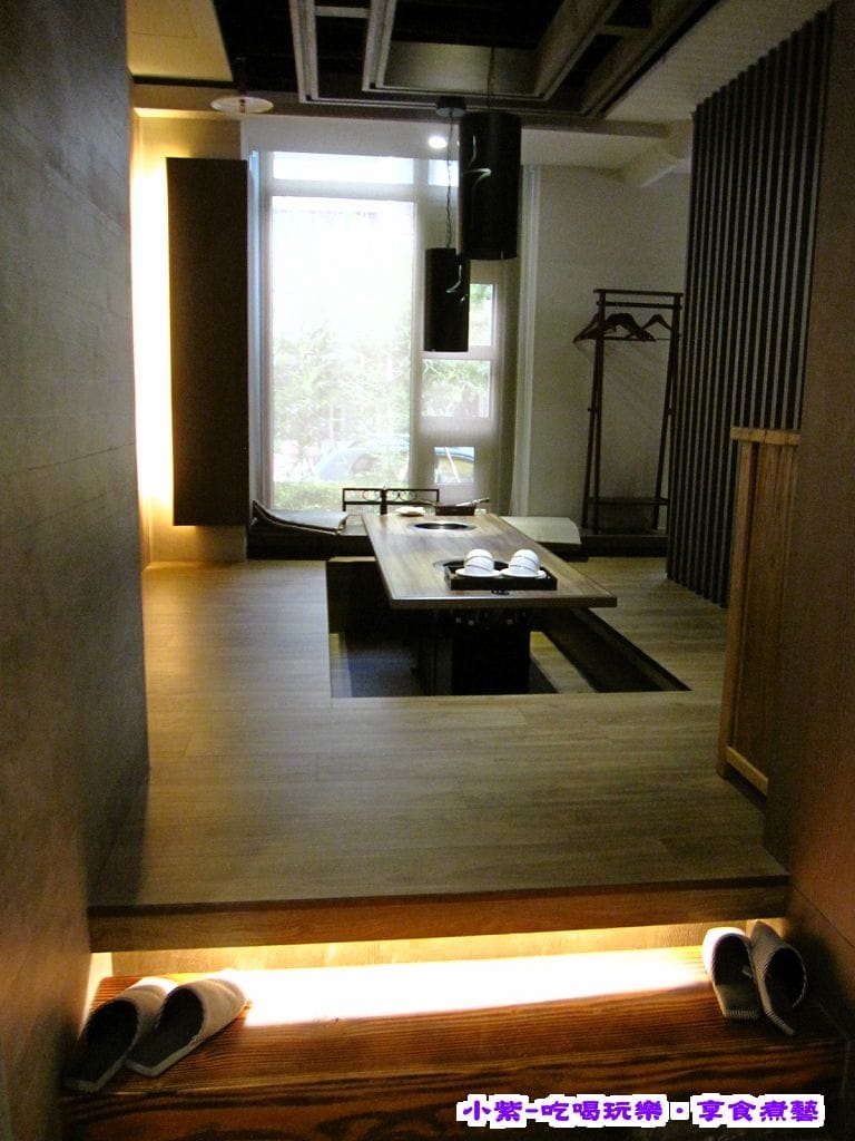 包廂式 (1).jpg 包廂式 (1).jpg