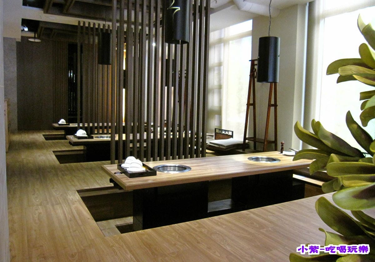 包廂式.jpg 包廂式.jpg