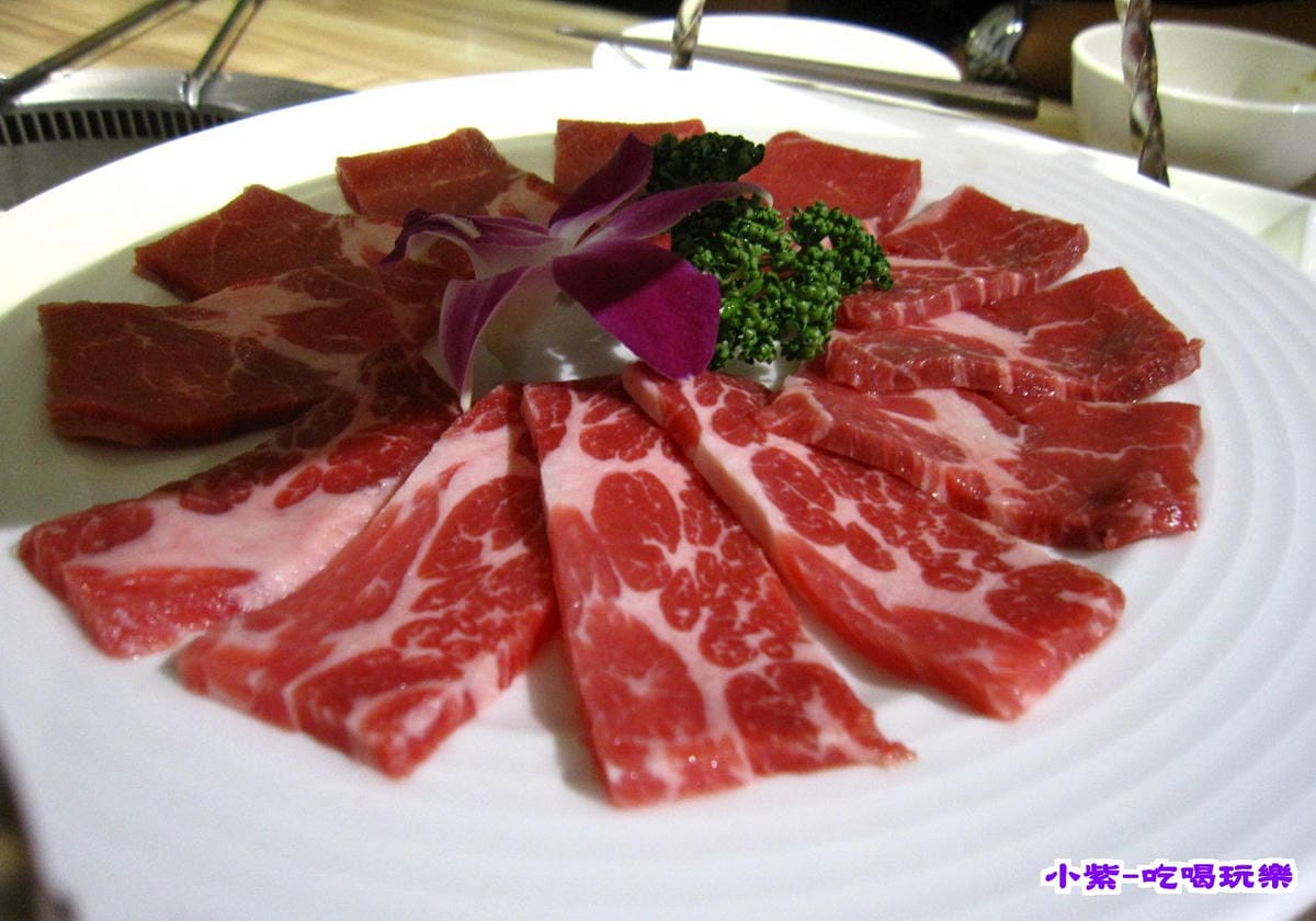 安格斯牛小排 (1).jpg 安格斯牛小排 (1).jpg