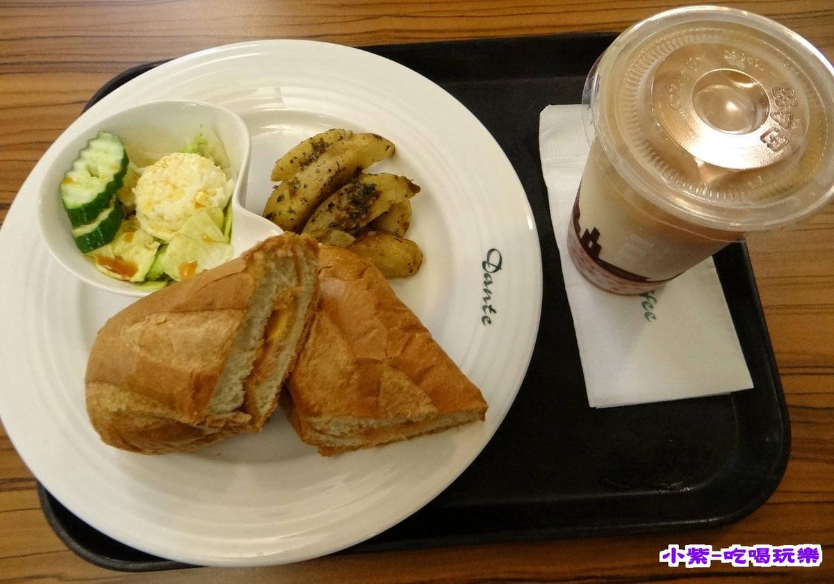熱烤燻雞乳酪軟法早午餐145 (1).jpg 熱烤燻雞乳酪軟法早午餐145 (1).jpg