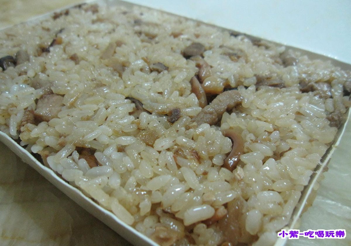 余府油飯100元.jpg 余府油飯100元.jpg