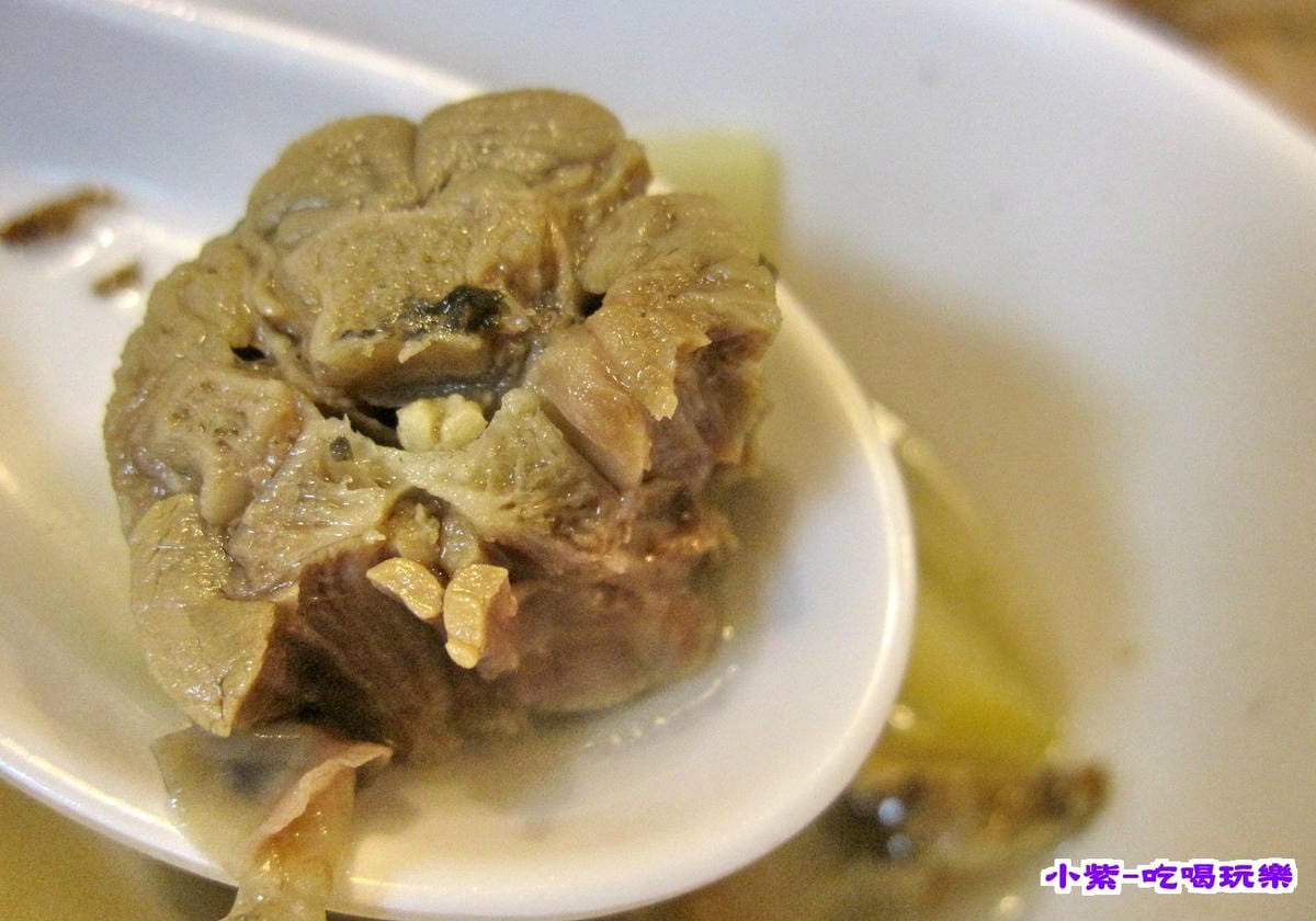 湯的鴨骨.jpg 湯的鴨骨.jpg