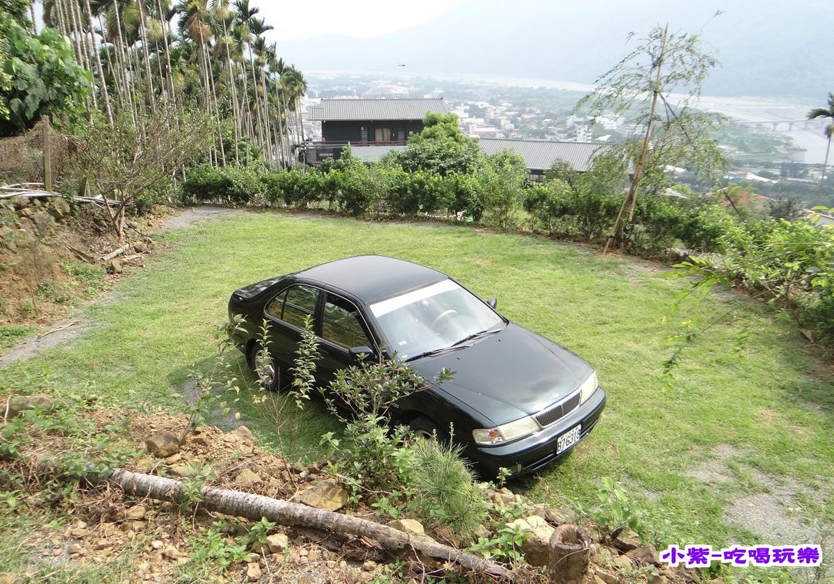 最下層草坪1.jpg