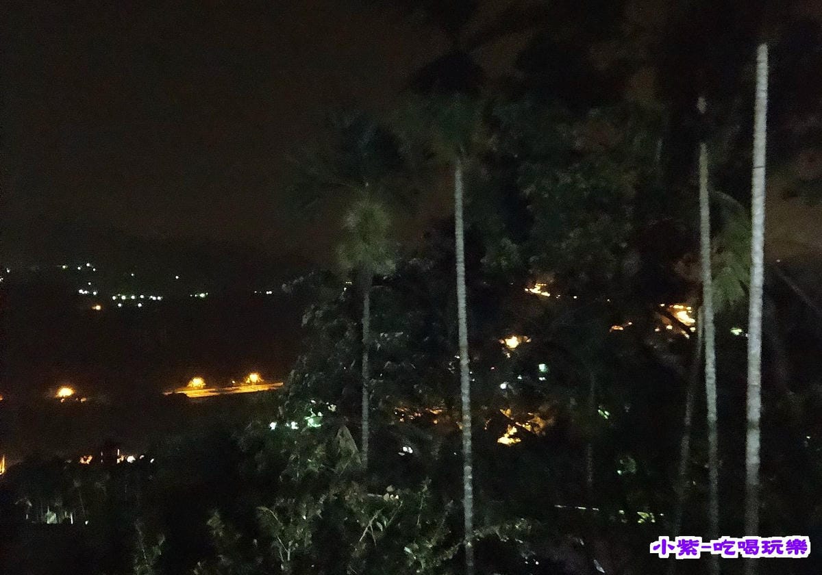 水鄉山岳夜景 (2).jpg