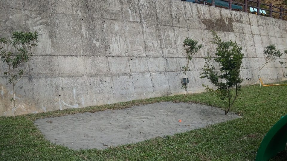 龍泉D區戲沙池.jpg 龍泉D區戲沙池.jpg