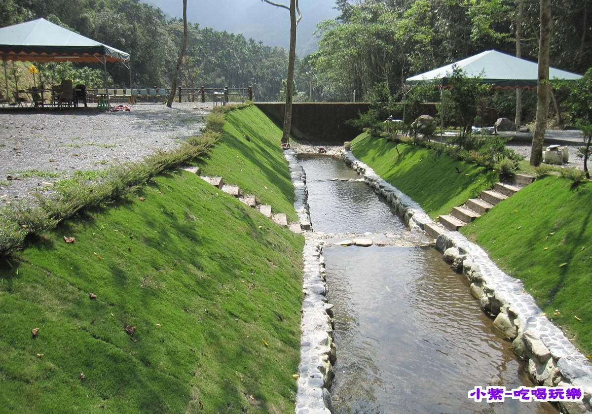瀑布美景 (10).jpg 瀑布美景 (10).jpg