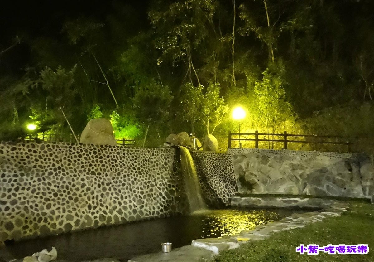 C戲水池夜色.jpg C戲水池夜色.jpg