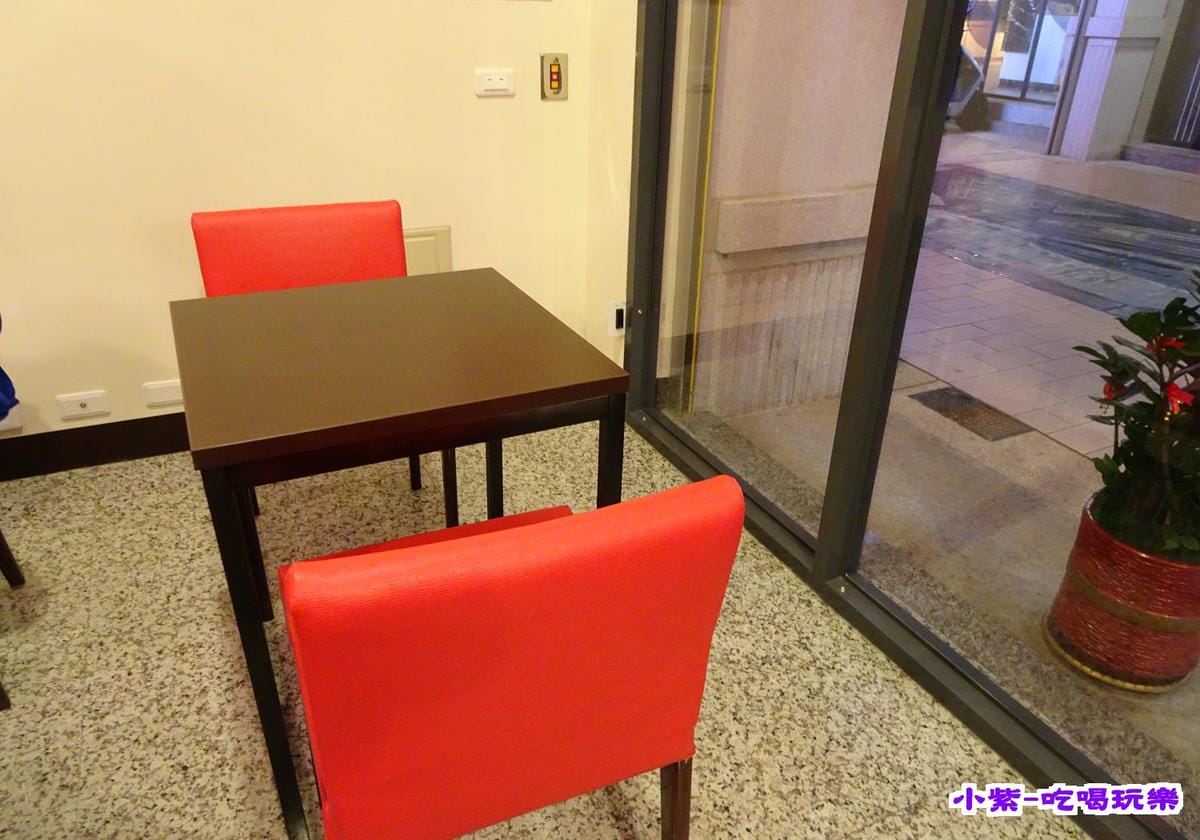 榞拉麵-用餐環境.jpg 榞拉麵-用餐環境.jpg