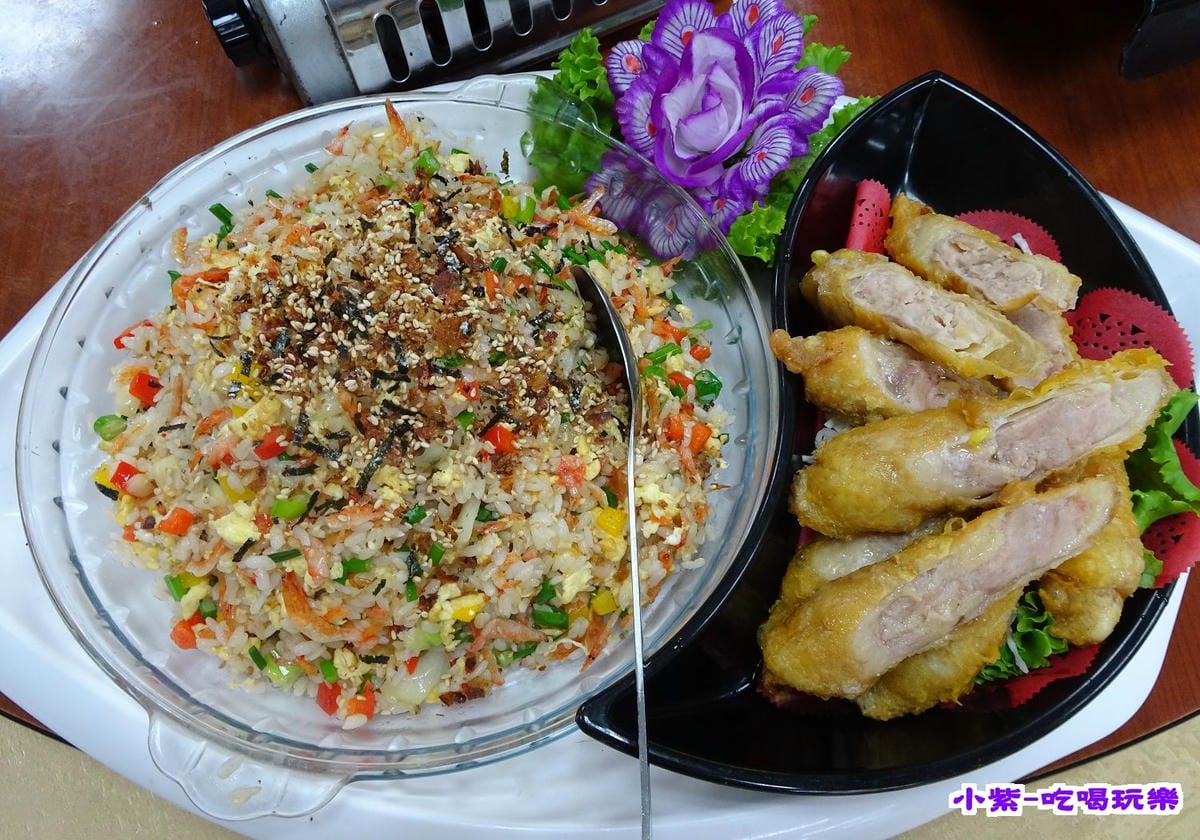 櫻花蝦炒飯拼雞肉捲.jpg 櫻花蝦炒飯拼雞肉捲.jpg
