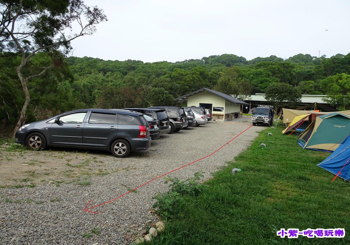 B區停車場.jpg B區停車場.jpg