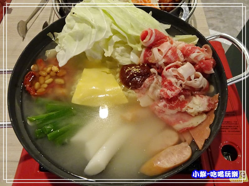 韓國牛肉部隊鍋 (4)P64.jpg