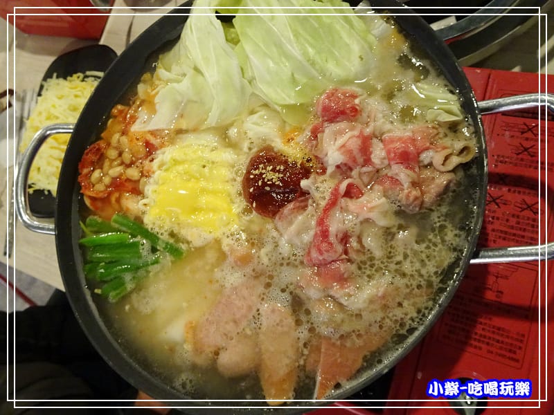 韓國牛肉部隊鍋 (5)P65.jpg