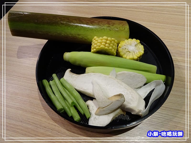 蔬菜拼盤P144.jpg 蔬菜拼盤P144.jpg