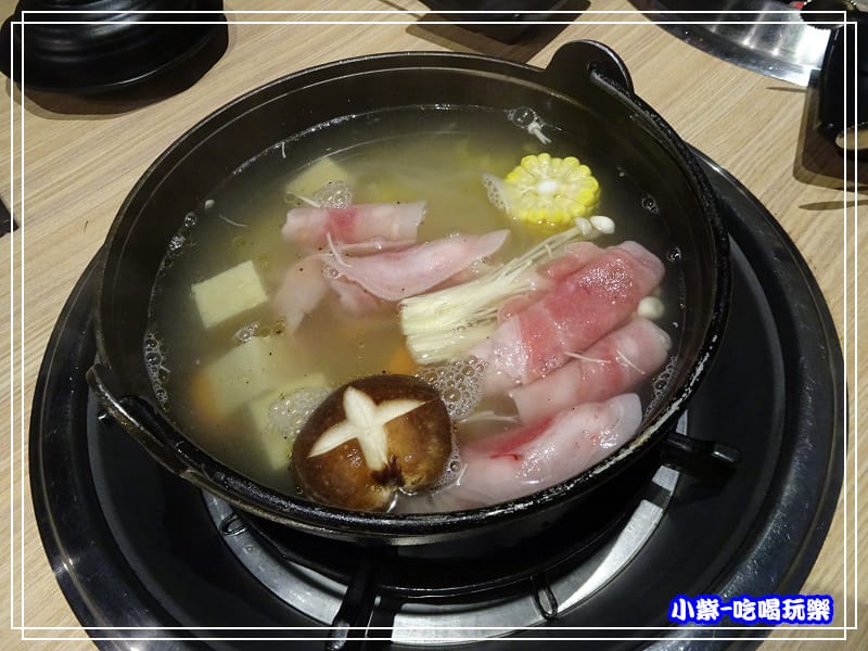 酸菜白肉鍋 (2)P157.jpg 酸菜白肉鍋 (2)P157.jpg