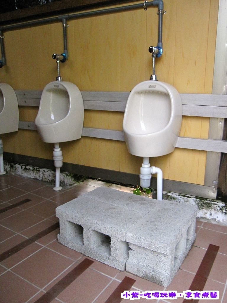 男廁 (2).jpg 男廁 (2).jpg