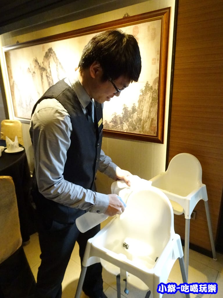 兒童椅 (1)19.jpg 兒童椅 (1)19.jpg