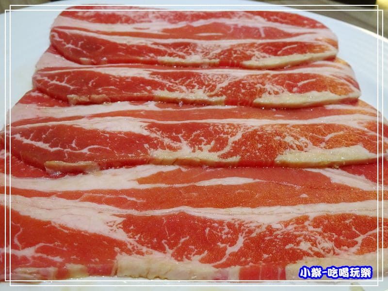 霜降牛 (5)58.jpg 霜降牛 (5)58.jpg