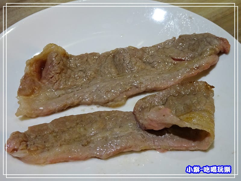 霜降牛 (3)56.jpg 霜降牛 (3)56.jpg