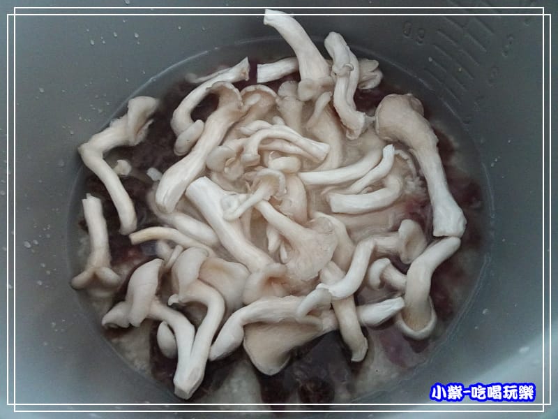 臘腸藍寶石菇蒸飯 (3)5.jpg