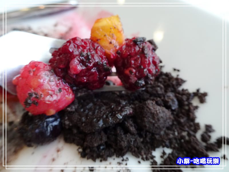 白雪鑲烤蜜蘋果 (1)36.jpg 白雪鑲烤蜜蘋果 (1)36.jpg